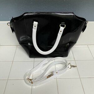 Petite Jolie rubber texture purse